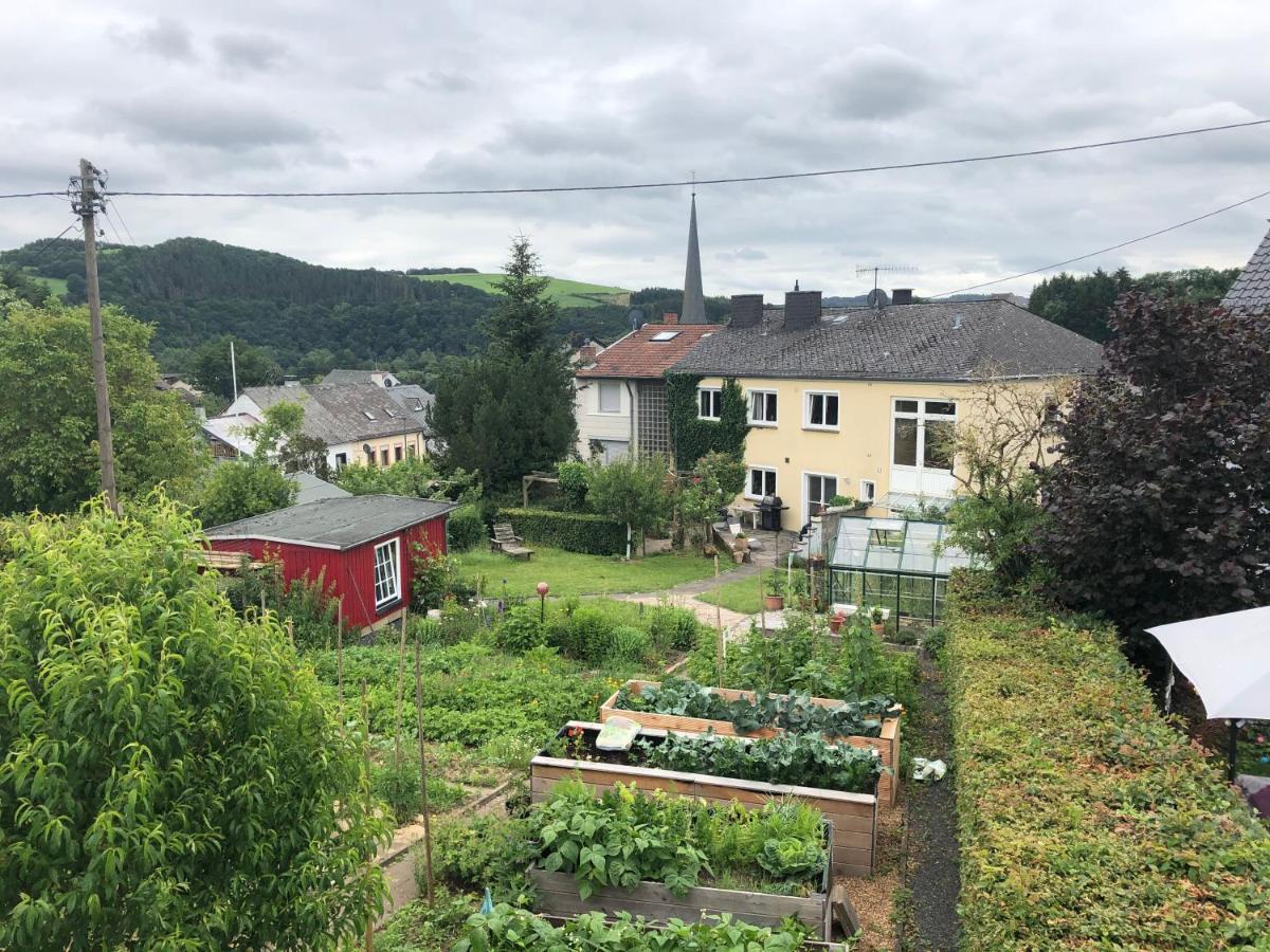 Ferienwohnung Eifelmittendrin Waxweiler Esterno foto